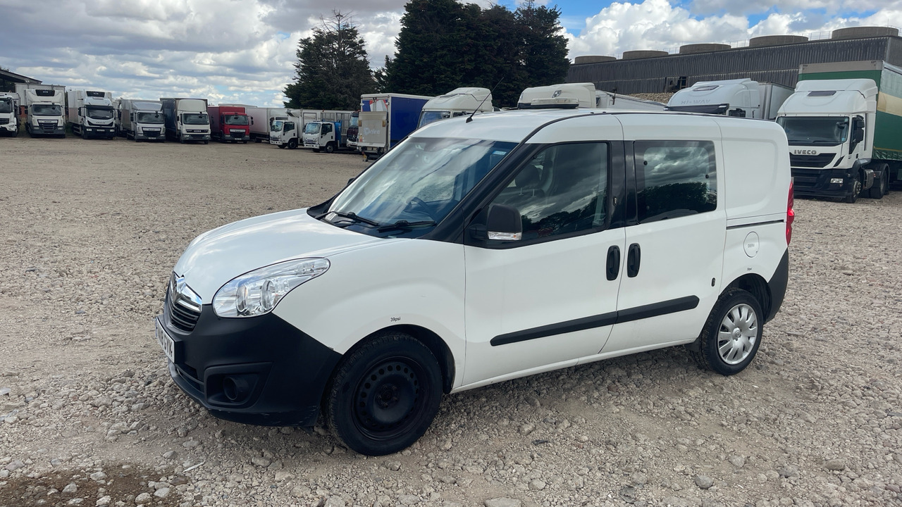 VAUXHALL COMBO 2300 1.3 CDTI 95PS - Kleintransporter: das Bild 2 VAUXHALL COMBO 2300 1.3 CDTI 95PS - Kleintransporter: das Bild 2