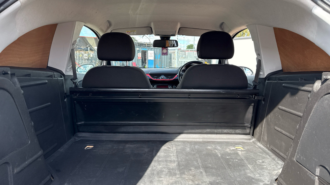 PKW VAUXHALL CORSA 1.3 CDTi 16V 95ps Sportive: das Bild 14