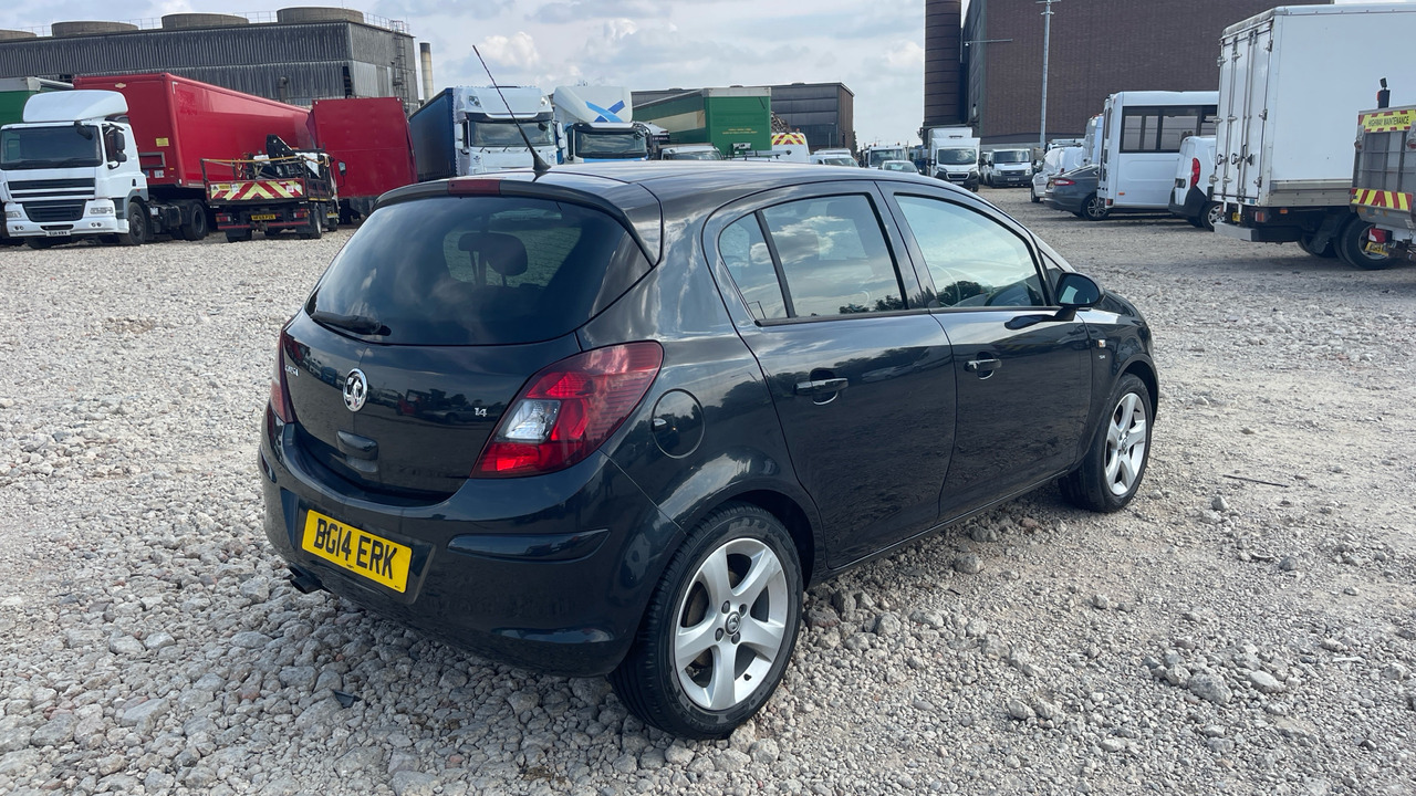 VAUXHALL CORSA 1.4 SXI - Schrägheck: das Bild 4 VAUXHALL CORSA 1.4 SXI - Schrägheck: das Bild 4