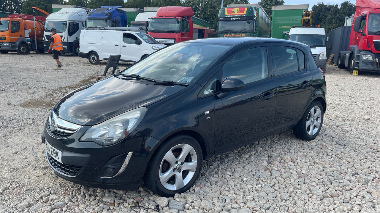 VAUXHALL CORSA 1.4 SXI - Schrägheck: das Bild 2 VAUXHALL CORSA 1.4 SXI - Schrägheck: das Bild 2