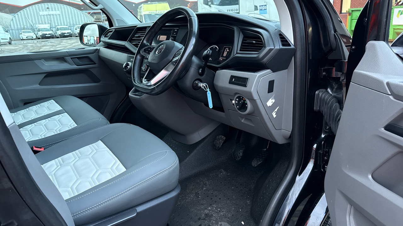 VOLKSWAGEN TRANSPORTER T28 2.0 TDI 110PS HIGHLINE CAMPER VAN - Camper Van: das Bild 5 VOLKSWAGEN TRANSPORTER T28 2.0 TDI 110PS HIGHLINE CAMPER VAN - Camper Van: das Bild 5