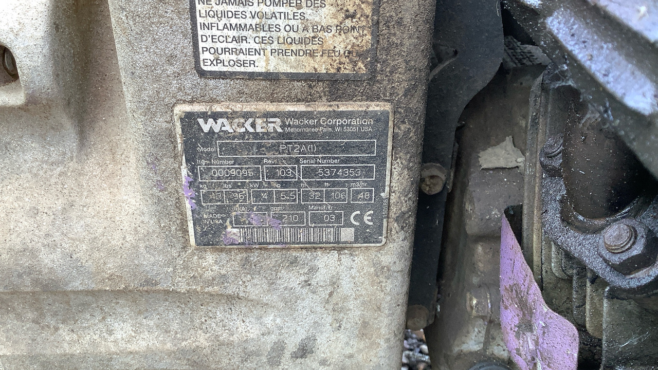 WACKER 2' WATER PUMP PT-2 - Baugeräte: das Bild 3 WACKER 2' WATER PUMP PT-2 - Baugeräte: das Bild 3