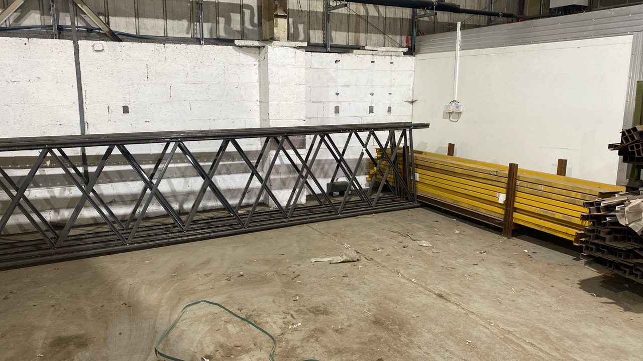 WAREHOUSE RACKING UPRIGHTS & CROSS MEMBERS - Baugeräte: das Bild 1 WAREHOUSE RACKING UPRIGHTS & CROSS MEMBERS - Baugeräte: das Bild 1