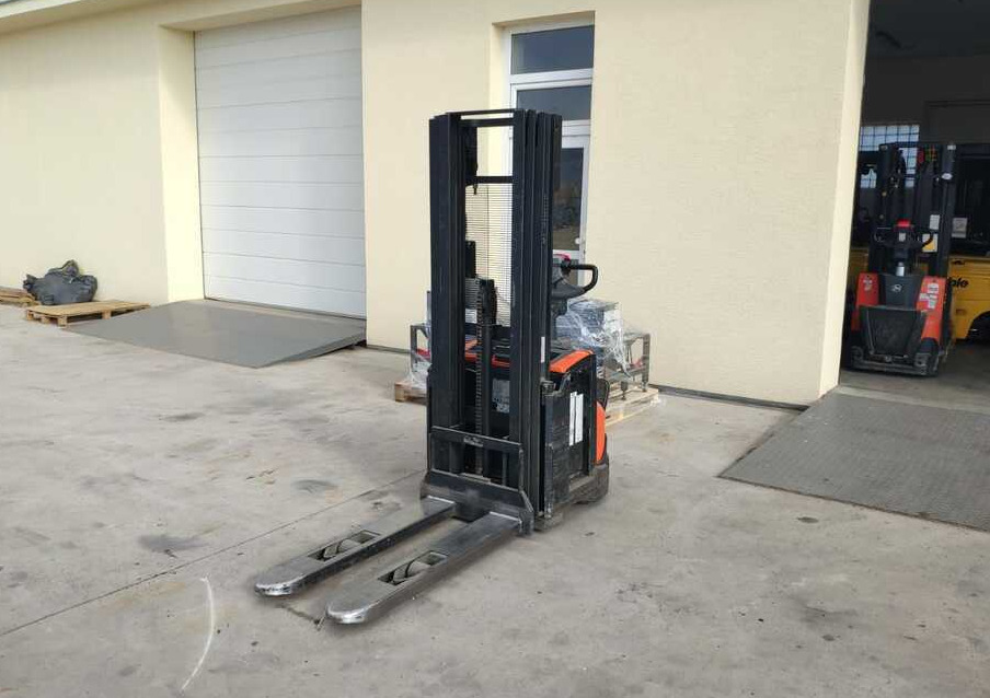 BT SWE120 - Hochhubwagen: das Bild 1 BT SWE120 - Hochhubwagen: das Bild 1