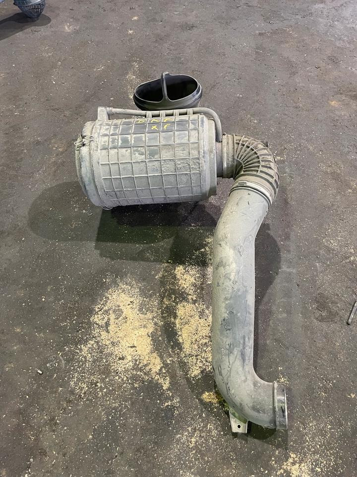 DAF XF Luftfilter Luftfilterkasten - Luftfilter für LKW: das Bild 2 DAF XF Luftfilter Luftfilterkasten - Luftfilter für LKW: das Bild 2