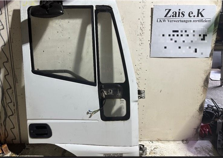 IVECO EURO CARGO Beifahrertür,weiß,Innenverkleidung LN 20 - Tür und Teile für LKW: das Bild 1 IVECO EURO CARGO Beifahrertür,weiß,Innenverkleidung LN 20 - Tür und Teile für LKW: das Bild 1