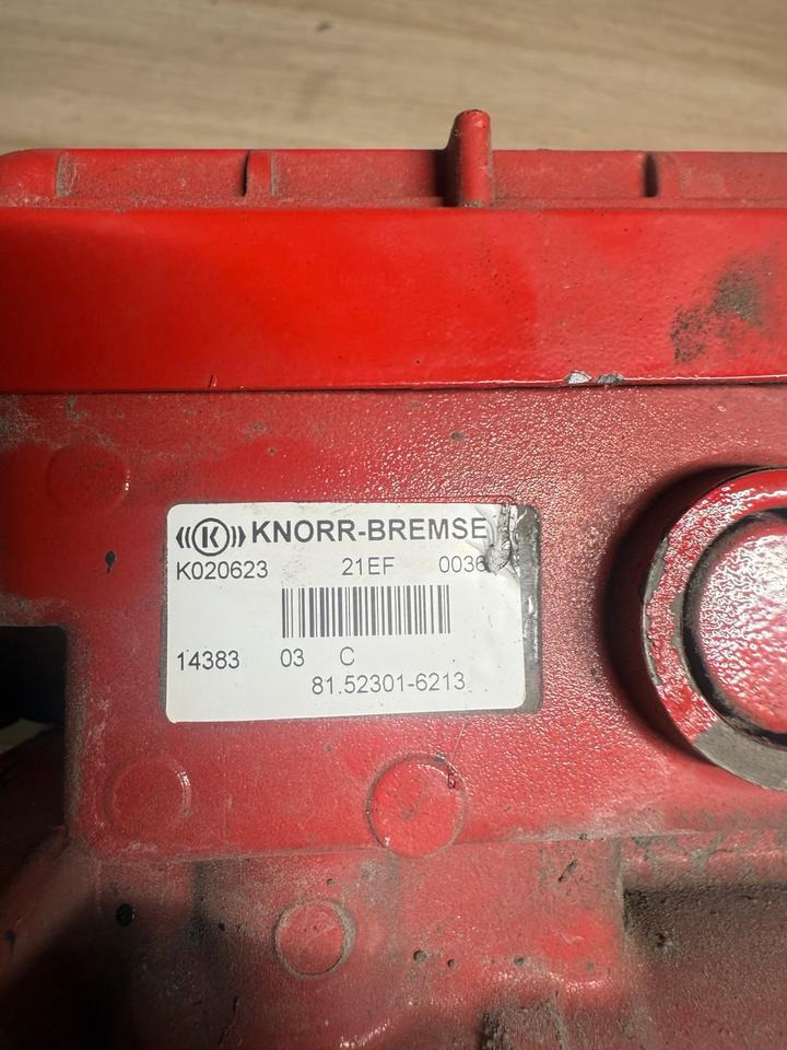 MAN KNORR-BREMSE EBS Ventil K020623 81.52301-6213 - Ventil für LKW: das Bild 5 MAN KNORR-BREMSE EBS Ventil K020623 81.52301-6213 - Ventil für LKW: das Bild 5