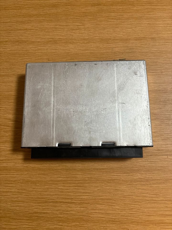 MAN SIEMENS VDO Elektronik FFR Steuergerät 81.25805-7069 - Steuergerät für LKW: das Bild 2 MAN SIEMENS VDO Elektronik FFR Steuergerät 81.25805-7069 - Steuergerät für LKW: das Bild 2