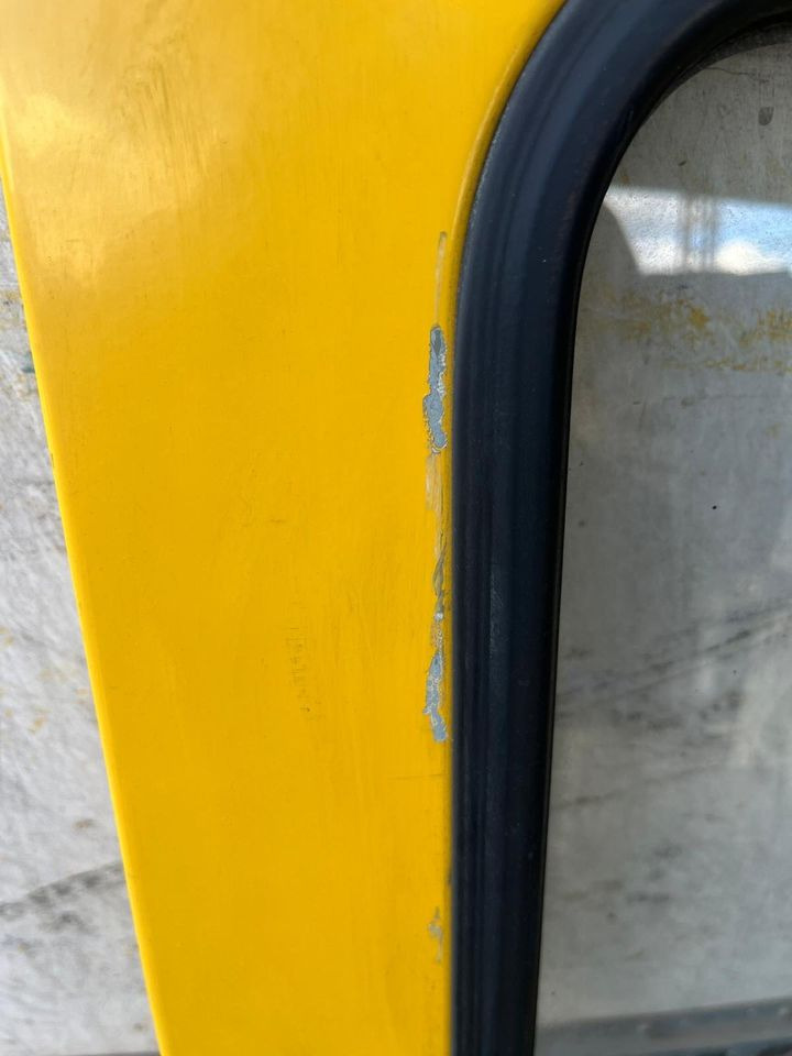 MAN TGL 12.240 Beifahrertür, Tür vorne rechts gelb RN001 - Tür und Teile für LKW: das Bild 4 MAN TGL 12.240 Beifahrertür, Tür vorne rechts gelb RN001 - Tür und Teile für LKW: das Bild 4