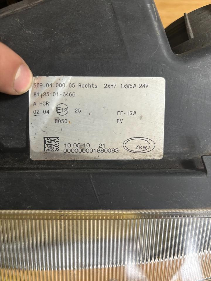 MAN TGL/TGM Hauptscheinwerfer Rechts 81.25101-6466 SN 01 - Hauptscheinwerfer für LKW: das Bild 3 MAN TGL/TGM Hauptscheinwerfer Rechts 81.25101-6466 SN 01 - Hauptscheinwerfer für LKW: das Bild 3