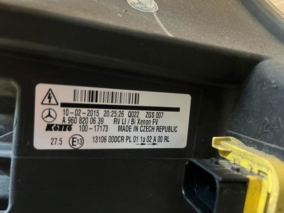 Mercedes Actros Bi Xenon Scheinwerfer Vorne Links A9608200639 - Hauptscheinwerfer für LKW: das Bild 2 Mercedes Actros Bi Xenon Scheinwerfer Vorne Links A9608200639 - Hauptscheinwerfer für LKW: das Bild 2