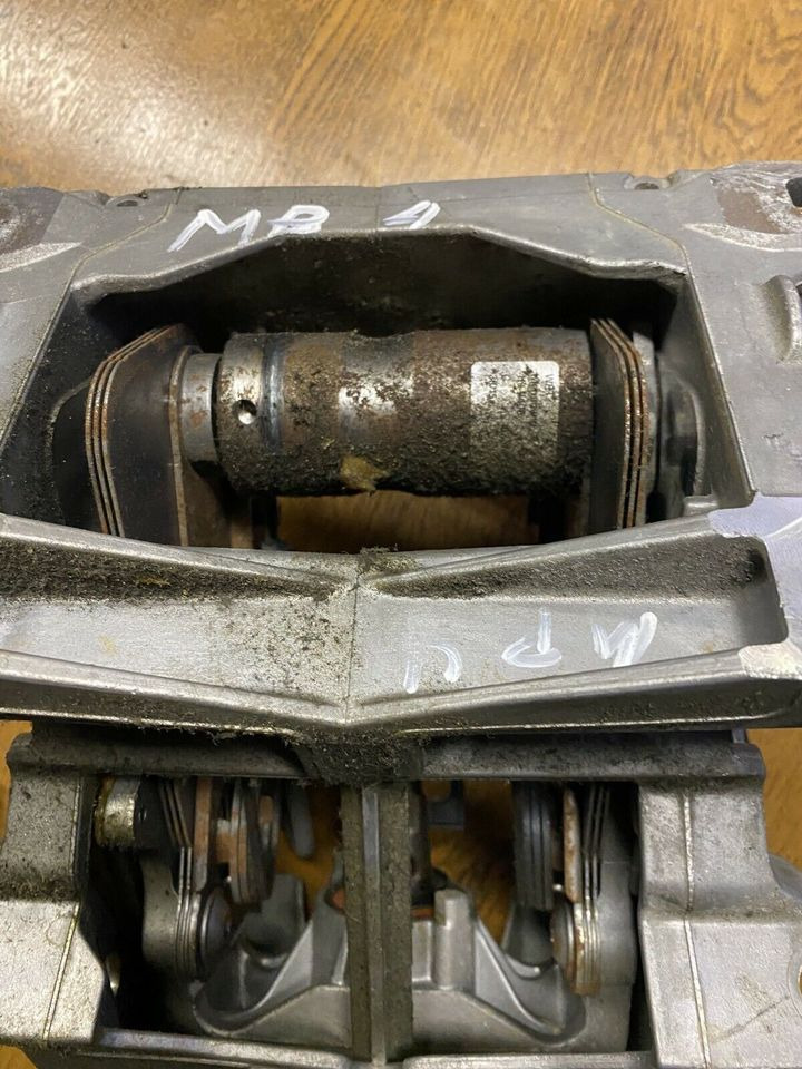 Mercedes Actros MP4 Lenksäule Lenkung - Lenksäule für LKW: das Bild 4 Mercedes Actros MP4 Lenksäule Lenkung - Lenksäule für LKW: das Bild 4