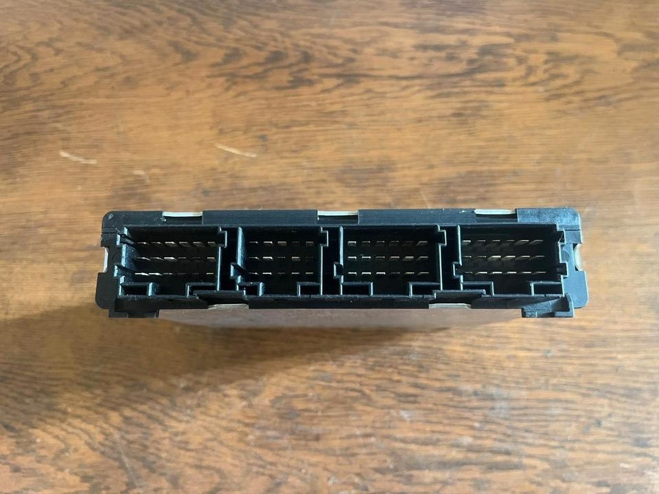 Mercedes Atego Elektronik FR VDO Steuergerät A0004465702 - Steuergerät für LKW: das Bild 4 Mercedes Atego Elektronik FR VDO Steuergerät A0004465702 - Steuergerät für LKW: das Bild 4