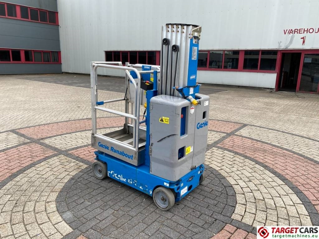 Genie GR-20 RunAbout El Vertical Mast Work Lift 802cm - Teleskopmastbühne: das Bild 4 Genie GR-20 RunAbout El Vertical Mast Work Lift 802cm - Teleskopmastbühne: das Bild 4