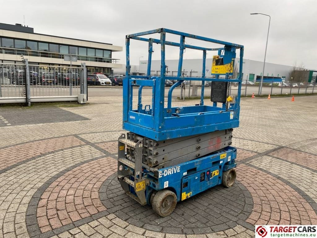 Genie GS-1932 I-Drive Electric Scissor Work Lift 779cm - Scherenbühne: das Bild 3 Genie GS-1932 I-Drive Electric Scissor Work Lift 779cm - Scherenbühne: das Bild 3