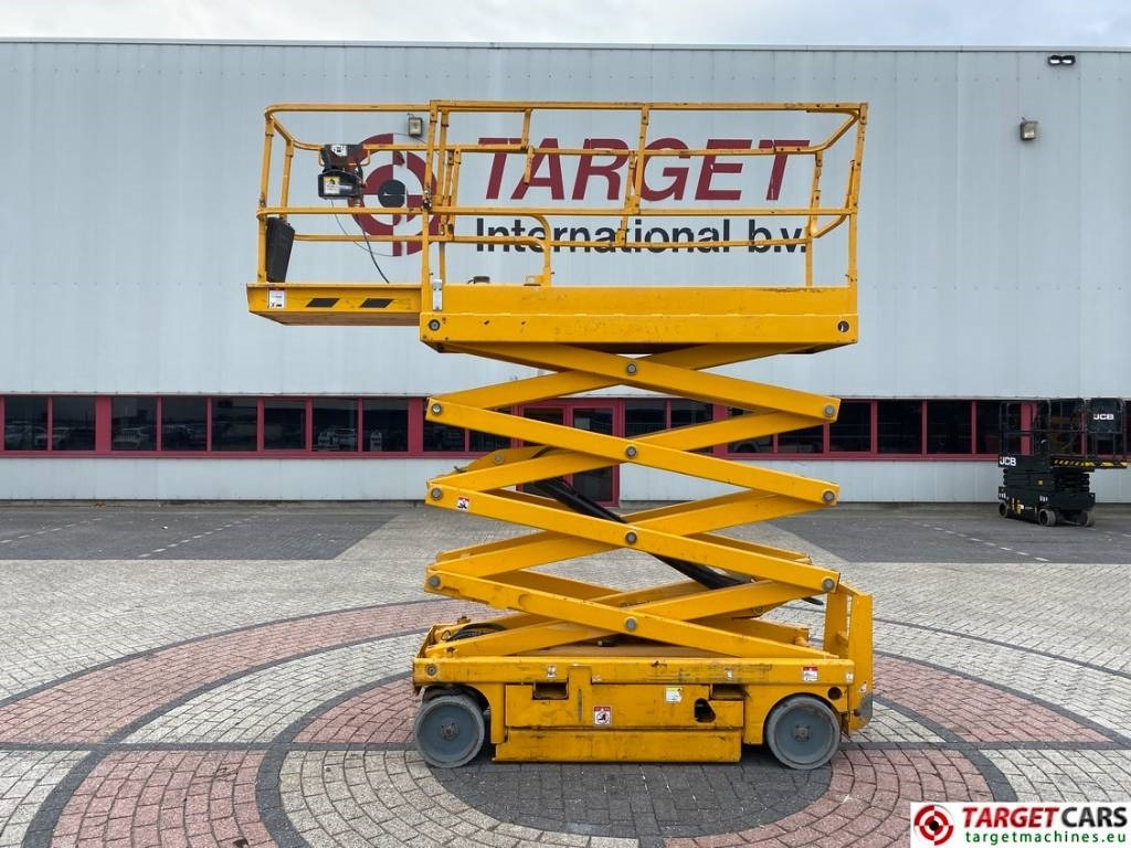 Haulotte Compact 10N Electric Scissor Work Lift 1000cm - Scherenbühne: das Bild 5 Haulotte Compact 10N Electric Scissor Work Lift 1000cm - Scherenbühne: das Bild 5