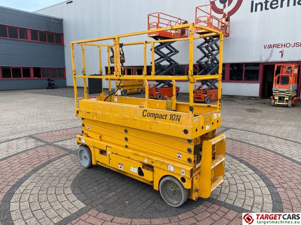 Haulotte Compact 10N Electric Scissor Work Lift 1000cm - Scherenbühne: das Bild 4 Haulotte Compact 10N Electric Scissor Work Lift 1000cm - Scherenbühne: das Bild 4