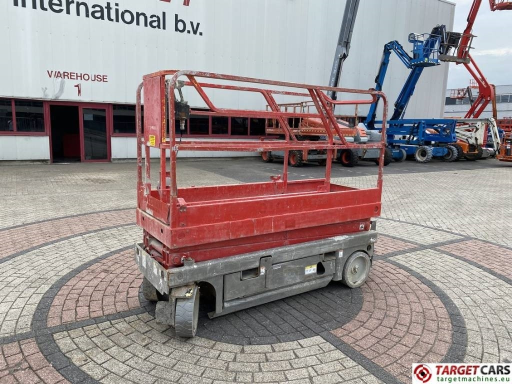 Haulotte Compact 8 Electric Scissor Work Lift 818cm DEFECT - Scherenbühne: das Bild 1 Haulotte Compact 8 Electric Scissor Work Lift 818cm DEFECT - Scherenbühne: das Bild 1