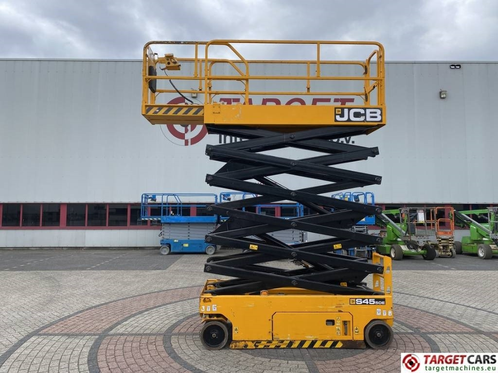 JCB S4550E Electric Scissor Work Lift 1580cm - Scherenbühne: das Bild 5 JCB S4550E Electric Scissor Work Lift 1580cm - Scherenbühne: das Bild 5