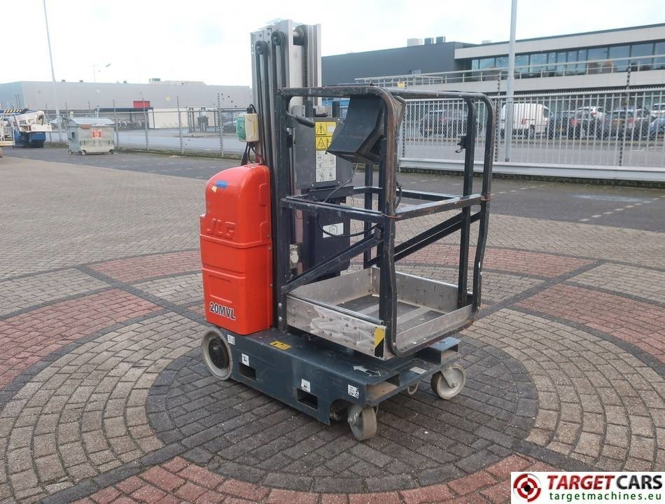 JLG 20MVL Electric Vertical Mast Work Lift 794cm - Teleskopmastbühne: das Bild 2 JLG 20MVL Electric Vertical Mast Work Lift 794cm - Teleskopmastbühne: das Bild 2