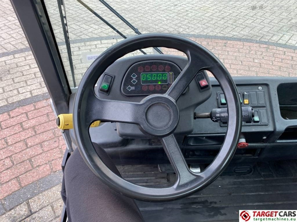 Kommunaltraktor Linde P250 Tow Tug Truck Tractor Electric 80V max 25T: das Bild 6
