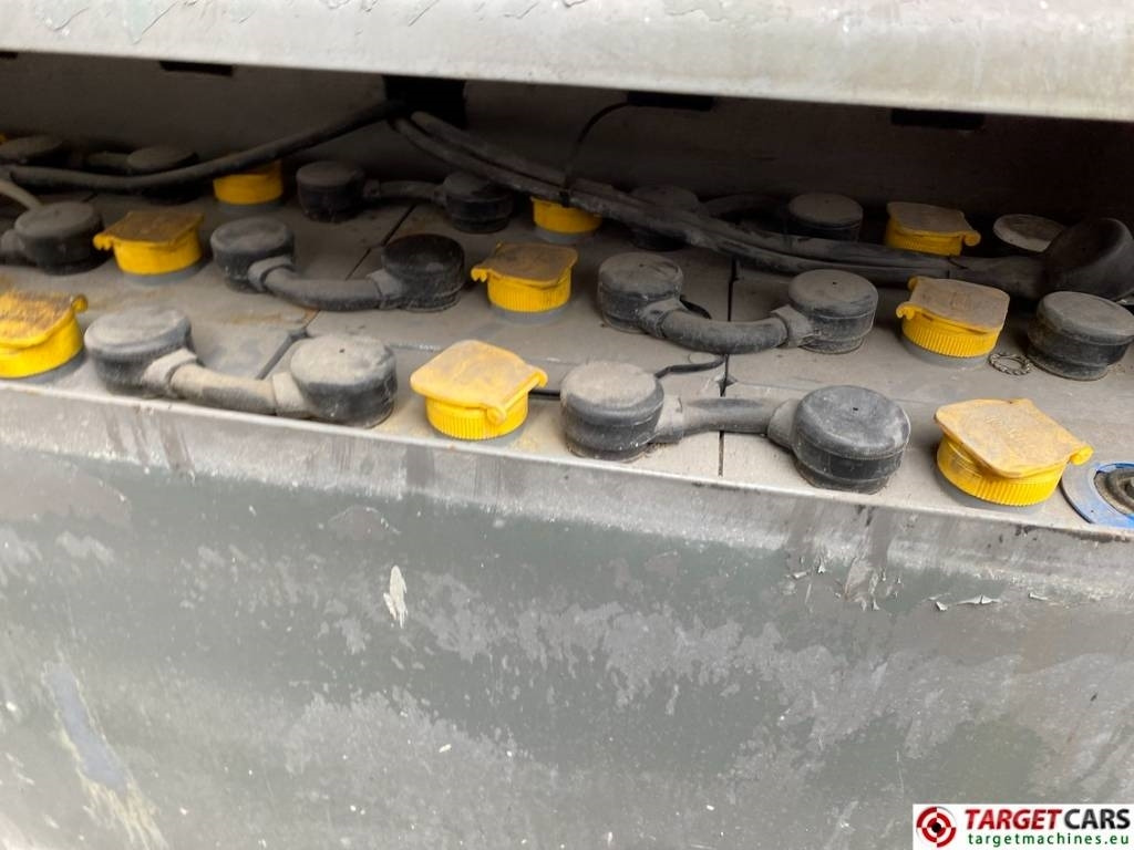 Gelenkarmbühne Manitou 170AETJL Articulated Electric Boom 1690cm DEFECT: das Bild 12 Gelenkarmbühne Manitou 170AETJL Articulated Electric Boom 1690cm DEFECT: das Bild 12