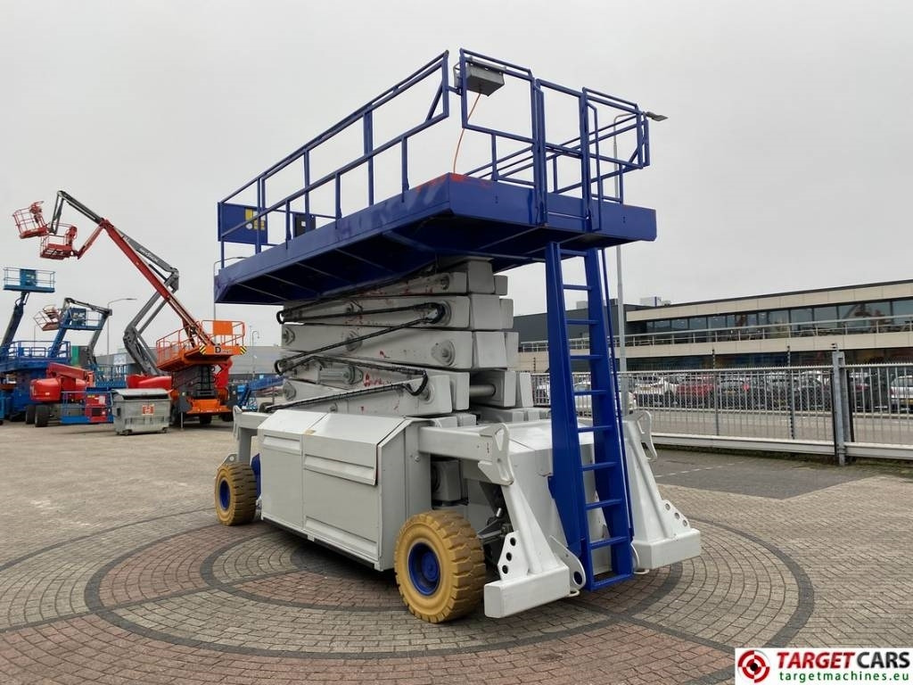 PB Lifttechnik S270-24E Electric 4x4 Scissor Work Lift 2725cm - Scherenbühne: das Bild 2 PB Lifttechnik S270-24E Electric 4x4 Scissor Work Lift 2725cm - Scherenbühne: das Bild 2