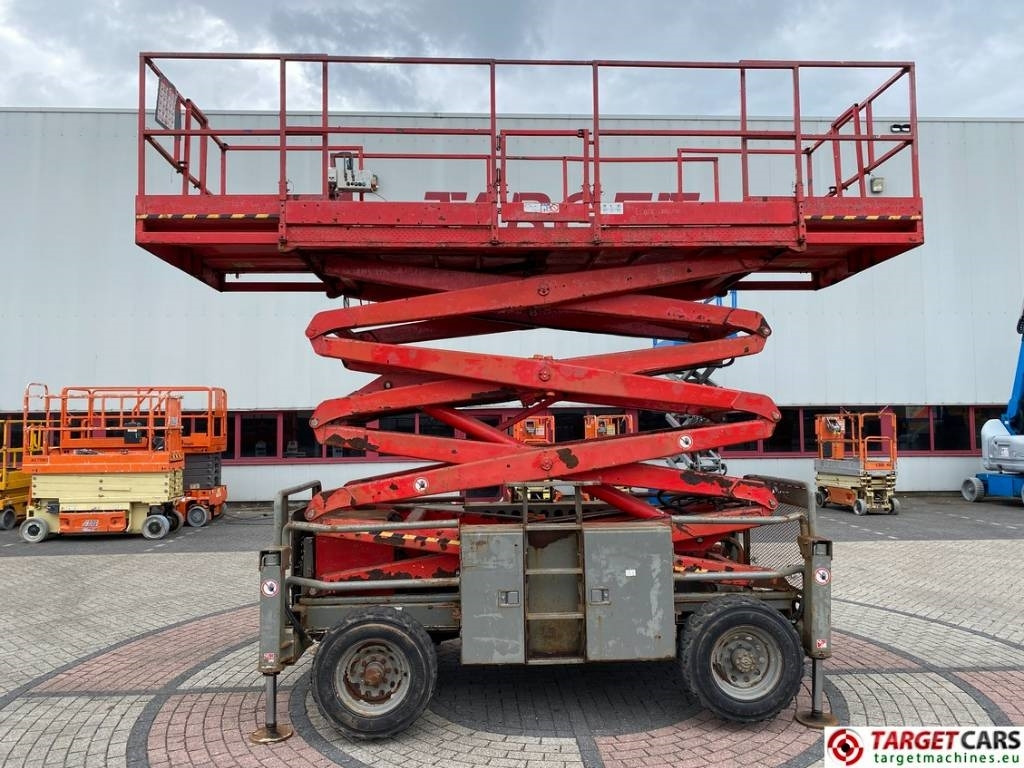 SkyJack SJ8841RT Diesel 4x4 Scissor Work Lift 1430cm - Scherenbühne: das Bild 5 SkyJack SJ8841RT Diesel 4x4 Scissor Work Lift 1430cm - Scherenbühne: das Bild 5