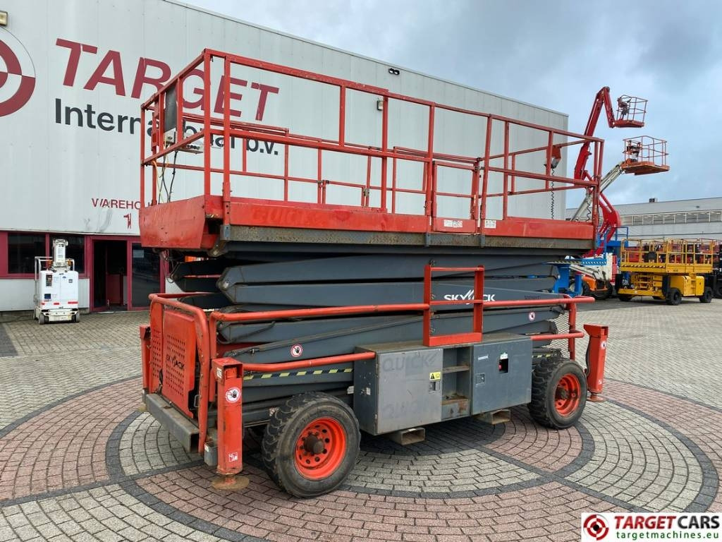 SkyJack SJ9250 RT Diesel Scissor Work Lift 1720cm - Scherenbühne: das Bild 1 SkyJack SJ9250 RT Diesel Scissor Work Lift 1720cm - Scherenbühne: das Bild 1