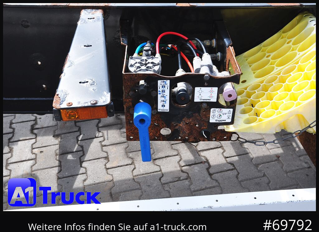 KRONE SDC, Containerchassis, 2x20/30/40 - Container/ Wechselfahrgestell Auflieger: das Bild 3 KRONE SDC, Containerchassis, 2x20/30/40 - Container/ Wechselfahrgestell Auflieger: das Bild 3