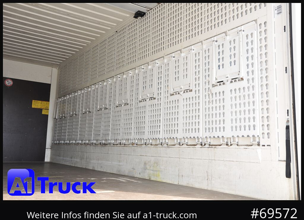 KRONE Wechselbrücke BDF 7,45 Koffer, Textil 2750mm innen, 20 x vorhanden - Kofferaufbau: das Bild 2 KRONE Wechselbrücke BDF 7,45 Koffer, Textil 2750mm innen, 20 x vorhanden - Kofferaufbau: das Bild 2