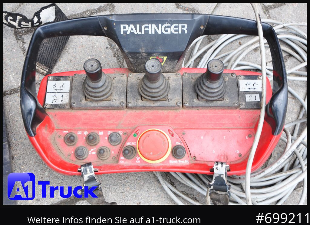Pritsche LKW, Autokran MAN MAN F 2000 26.464 Intarder Kran PK 15.500 Funk,: das Bild 15