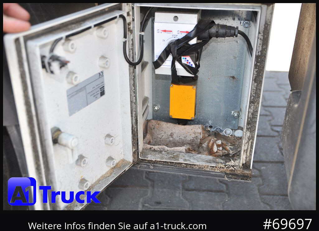 REISCH R24, Schubboden, Walkingfloor, Liftachse, - Schubboden Auflieger: das Bild 4 REISCH R24, Schubboden, Walkingfloor, Liftachse, - Schubboden Auflieger: das Bild 4