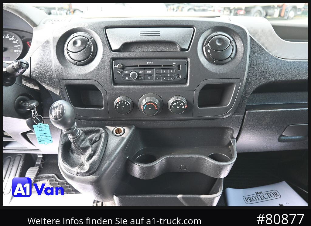 RENAULT Master Pritsche Doka, AHK 3,5Tonnen , Klima, Luftfederung - Pritsche Transporter, Transporter mit Doppelkabine: das Bild 5 RENAULT Master Pritsche Doka, AHK 3,5Tonnen , Klima, Luftfederung - Pritsche Transporter, Transporter mit Doppelkabine: das Bild 5