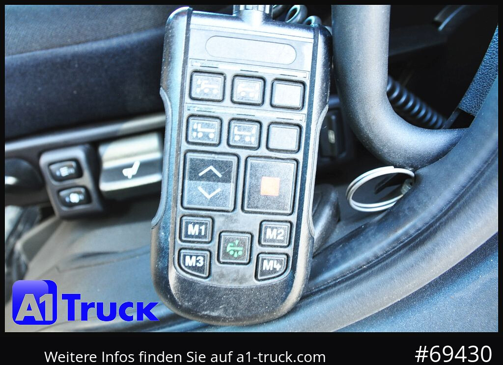 Getränkeaufbau LKW SCANIA P 320 P 6x2,, Getränke, Lenkachse, LBW: Dhollandia DHLM 30: das Bild 7