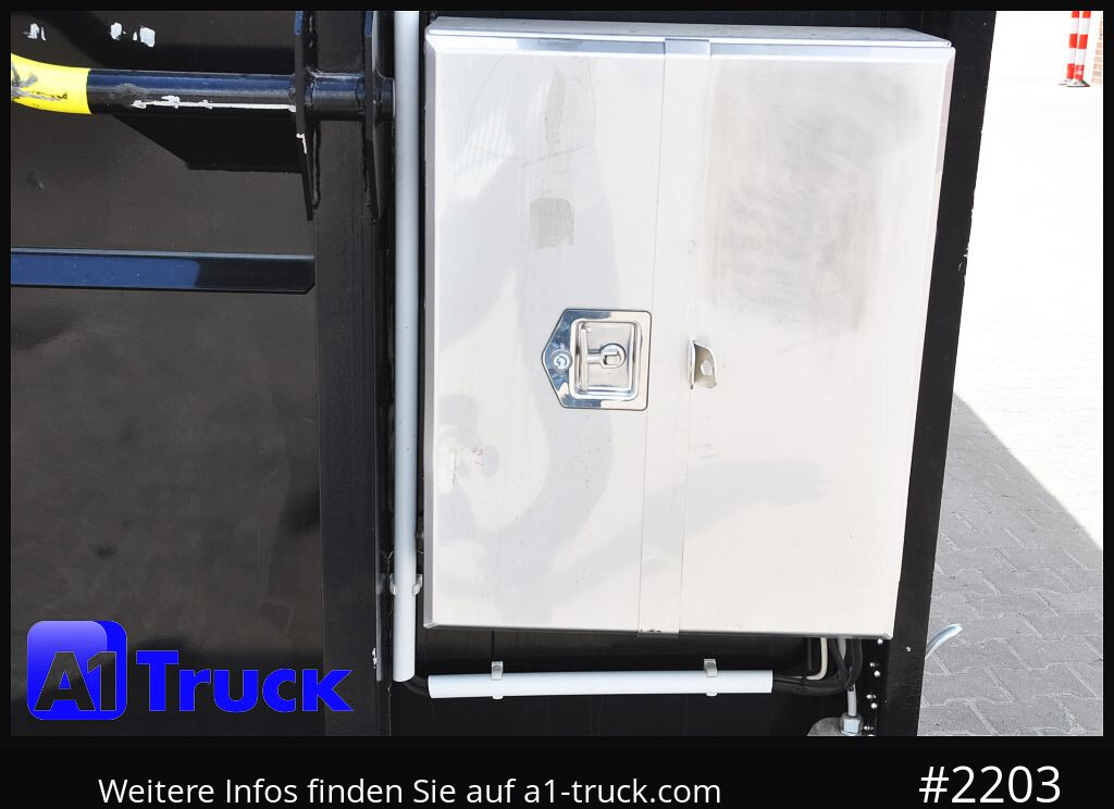 SCHROEDER,WIESMOOR Abrollcontainer, Getränkeaufbau Wingliner, mehrmals vorhanden - Abrollcontainer: das Bild 2 SCHROEDER,WIESMOOR Abrollcontainer, Getränkeaufbau Wingliner, mehrmals vorhanden - Abrollcontainer: das Bild 2