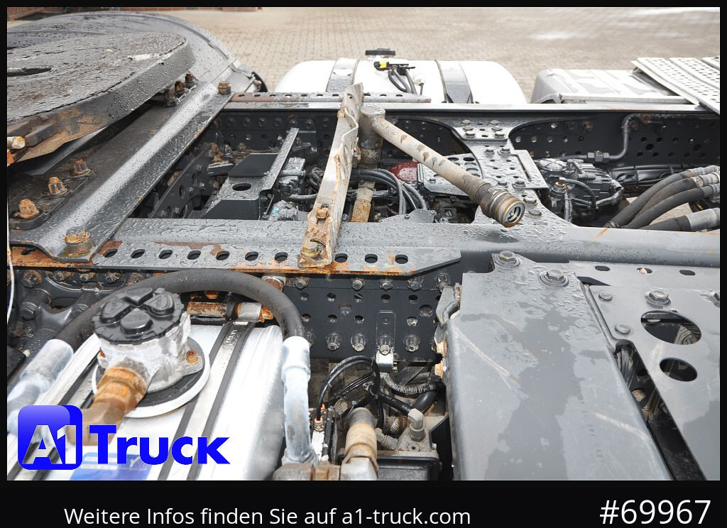 MERCEDES-BENZ 1845 Arocs, 4x4H, Allrad Hydraulik, Hydrodrive, - Sattelzugmaschine: das Bild 3 MERCEDES-BENZ 1845 Arocs, 4x4H, Allrad Hydraulik, Hydrodrive, - Sattelzugmaschine: das Bild 3