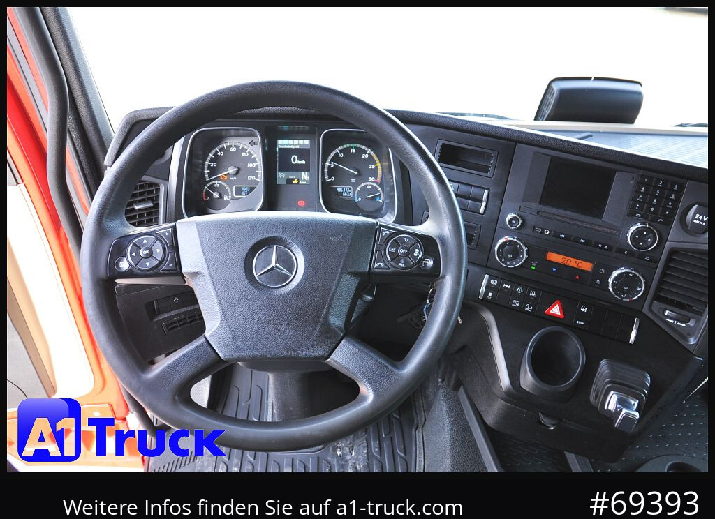 MERCEDES-BENZ Actros 1832, Lowliner, 1 Vorbesitzer - Sattelzugmaschine: das Bild 4 MERCEDES-BENZ Actros 1832, Lowliner, 1 Vorbesitzer - Sattelzugmaschine: das Bild 4