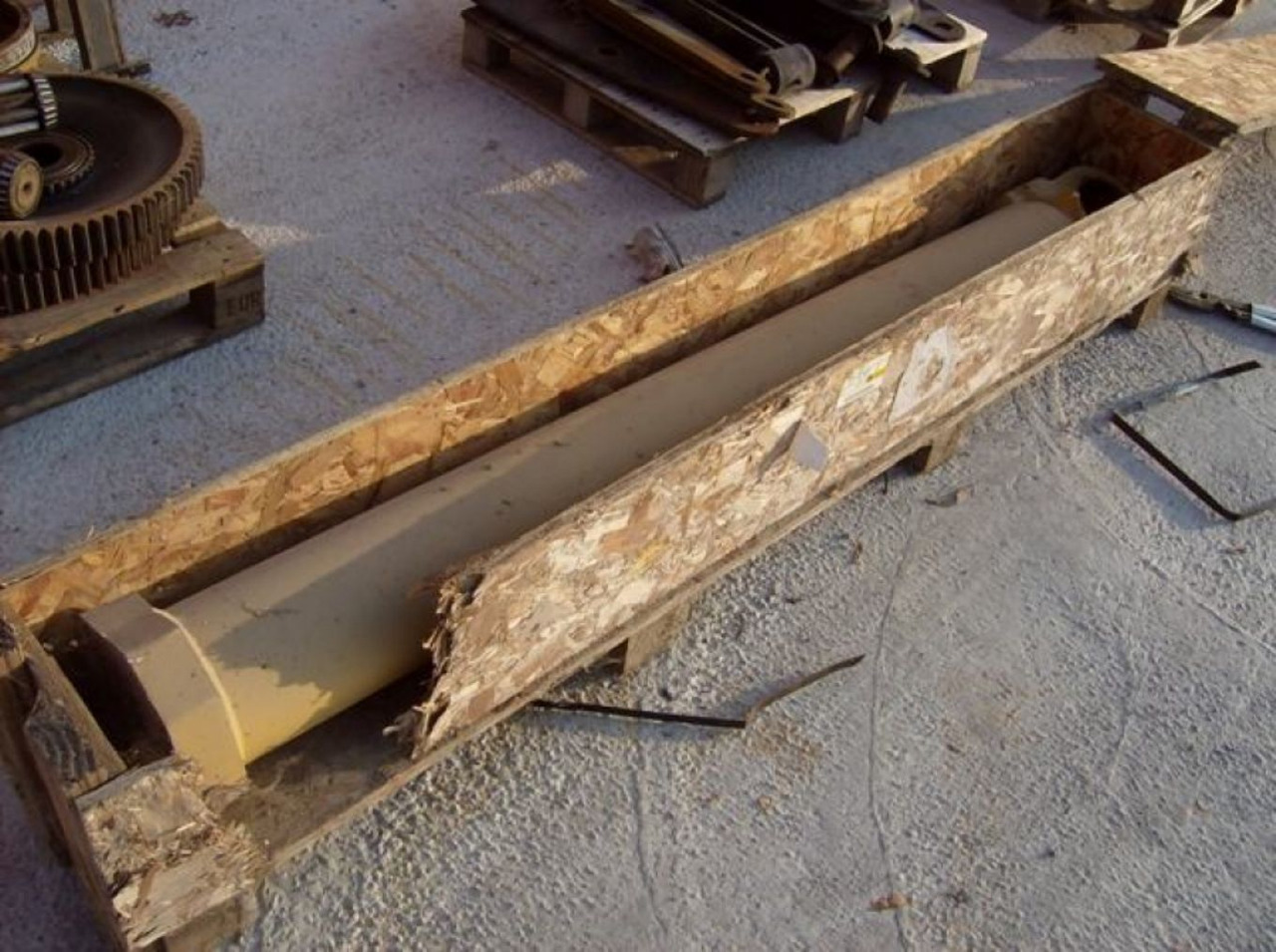 Caterpillar 225 CANNA NUOVA PER CILINDRO STICK - Hydraulikzylinder für Baumaschine: das Bild 2 Caterpillar 225 CANNA NUOVA PER CILINDRO STICK - Hydraulikzylinder für Baumaschine: das Bild 2