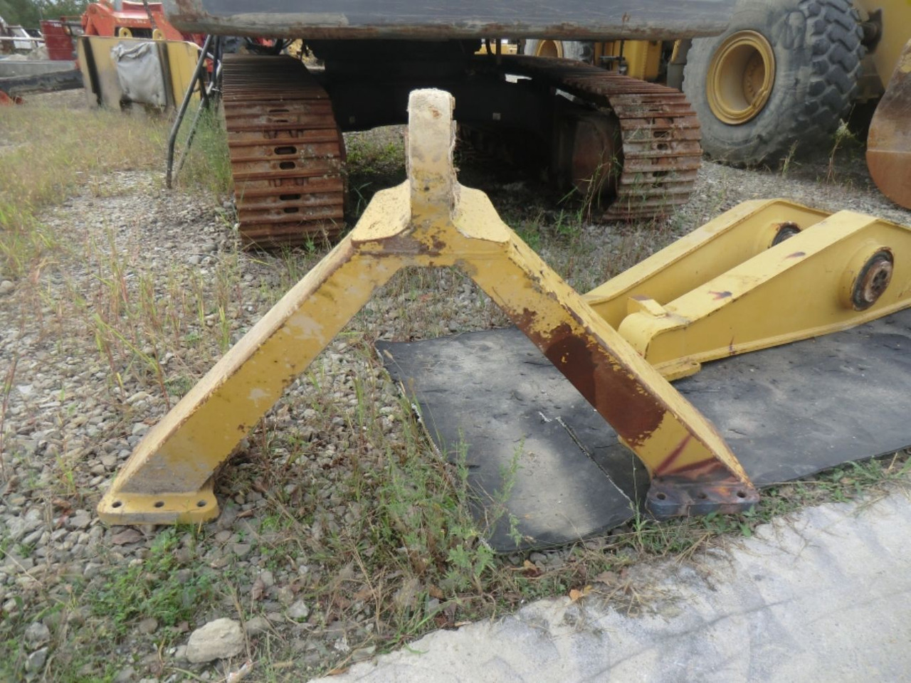 Caterpillar 735 Supporto telaio assale posteriore - Achse und Teile für Baumaschine: das Bild 1 Caterpillar 735 Supporto telaio assale posteriore - Achse und Teile für Baumaschine: das Bild 1