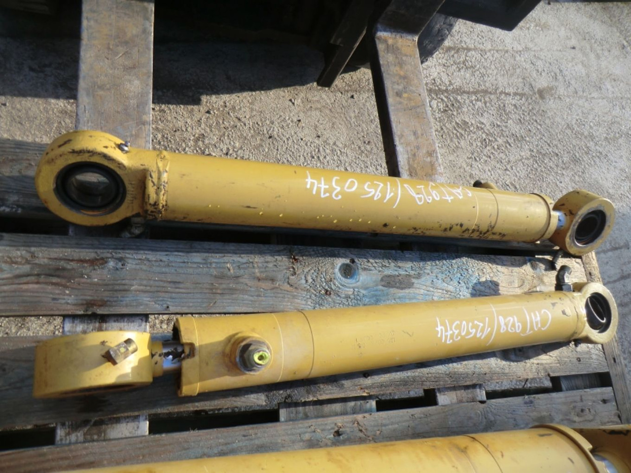 Caterpillar 928G CILINDRI DI STERZO - Hydraulikzylinder für Baumaschine: das Bild 3 Caterpillar 928G CILINDRI DI STERZO - Hydraulikzylinder für Baumaschine: das Bild 3