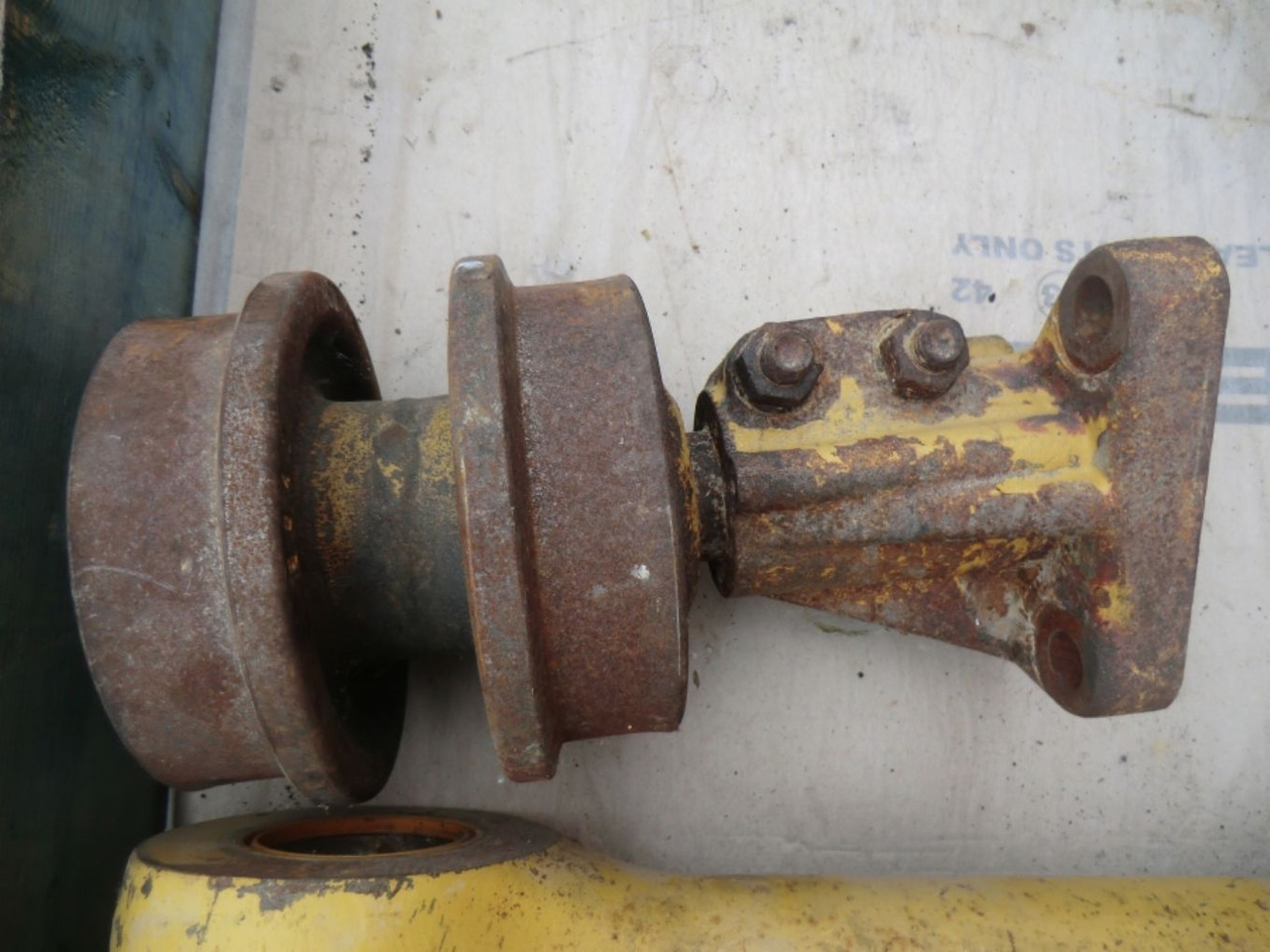 Caterpillar 963D RULLI SUPERIORI HEAVY-DUTY, SYSTEM ONE - Laufrolle für Baumaschine: das Bild 1 Caterpillar 963D RULLI SUPERIORI HEAVY-DUTY, SYSTEM ONE - Laufrolle für Baumaschine: das Bild 1