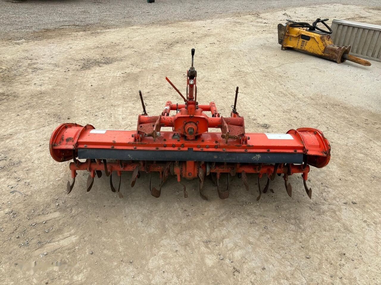 Kubota R 15 N - Bodenfräse: das Bild 5 Kubota R 15 N - Bodenfräse: das Bild 5