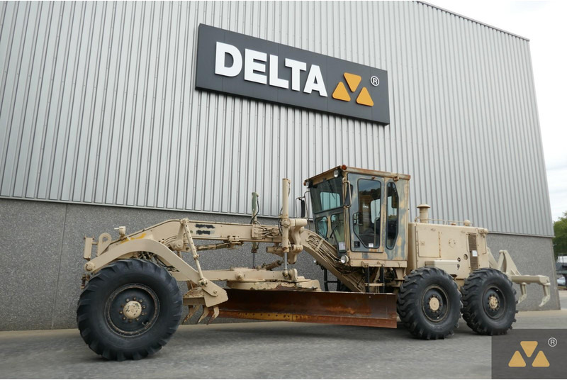 Caterpillar 130G Ex-army - Grader: das Bild 4 Caterpillar 130G Ex-army - Grader: das Bild 4
