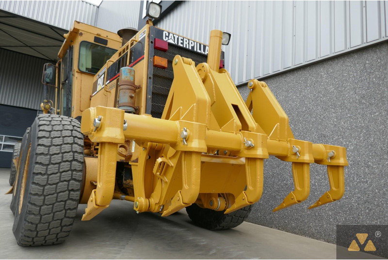 Grader Caterpillar 140H: das Bild 6