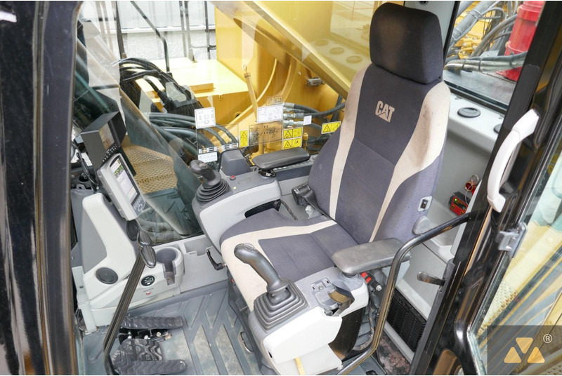 Kettenbagger Caterpillar 390F LME: das Bild 7