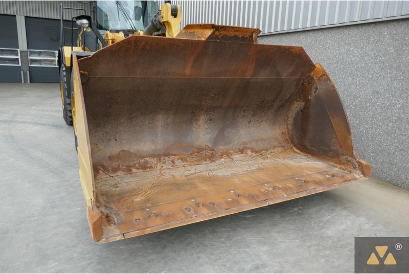 Radlader Caterpillar 972M: das Bild 12