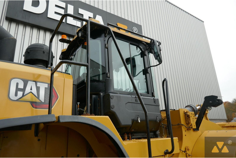 Radlader Caterpillar 972M: das Bild 20