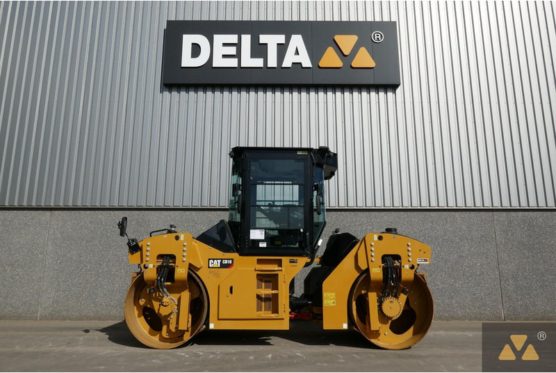 Caterpillar CB10 - Walzen: das Bild 1 Caterpillar CB10 - Walzen: das Bild 1
