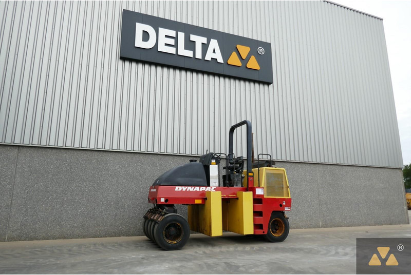 Dynapac CP142 - Gummiradwalze: das Bild 4 Dynapac CP142 - Gummiradwalze: das Bild 4